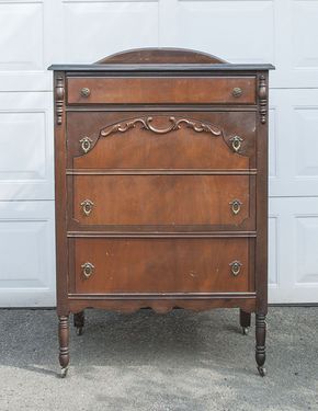 604f17467a375818096f6011da545e43 Awesome Dressers D04 - Image 1