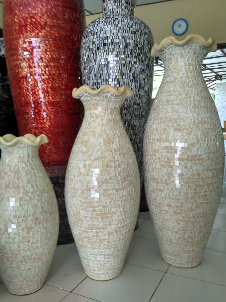 16 Valmonti Decorative Jar - Image 1