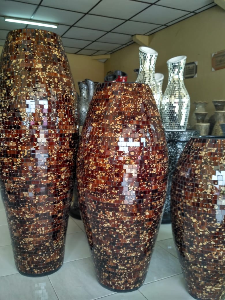 6 Bellavino Decorative Jar - Image 1