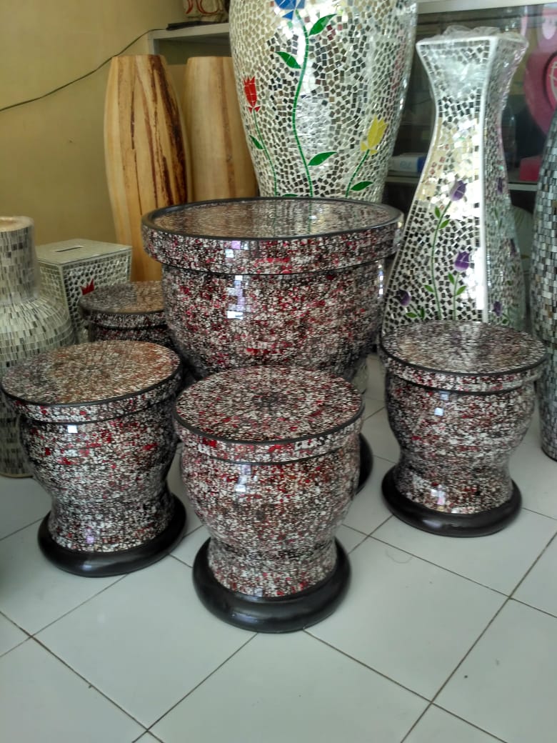 7 Cavendro Glass Table - Image 1